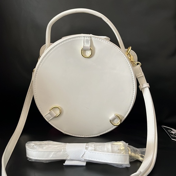 Kirby bag that color changes in the sun. Shoulder bag and backpack. - Picture 4 of 4